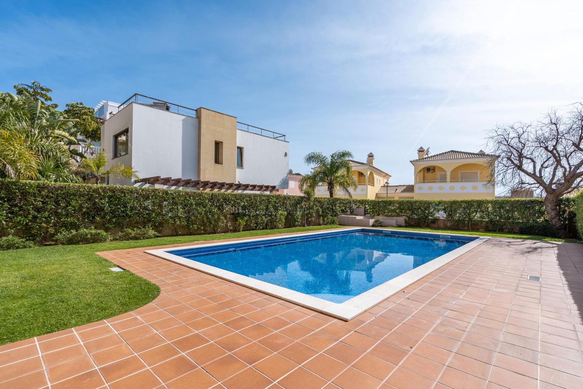 Apt Brightness Comfort In Burgau Exterior photo